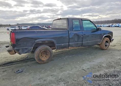 2000 Chevrolet Silverado C1500 from USA, damaged, VIN 1GCEC19T8YZ183364